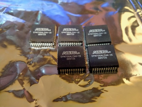 Altera epm7064lc44 cpld - altera, epm7064lc44-15